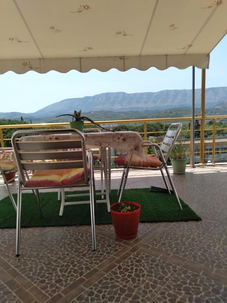Sara Guesthouse بيرات المظهر الخارجي الصورة
