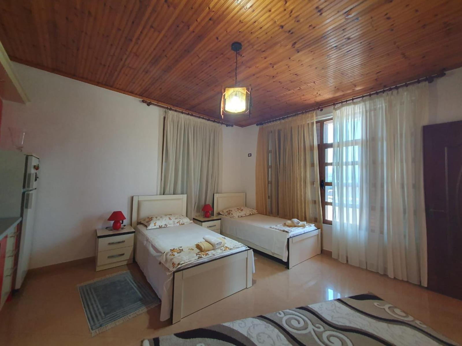 Sara Guesthouse بيرات المظهر الخارجي الصورة