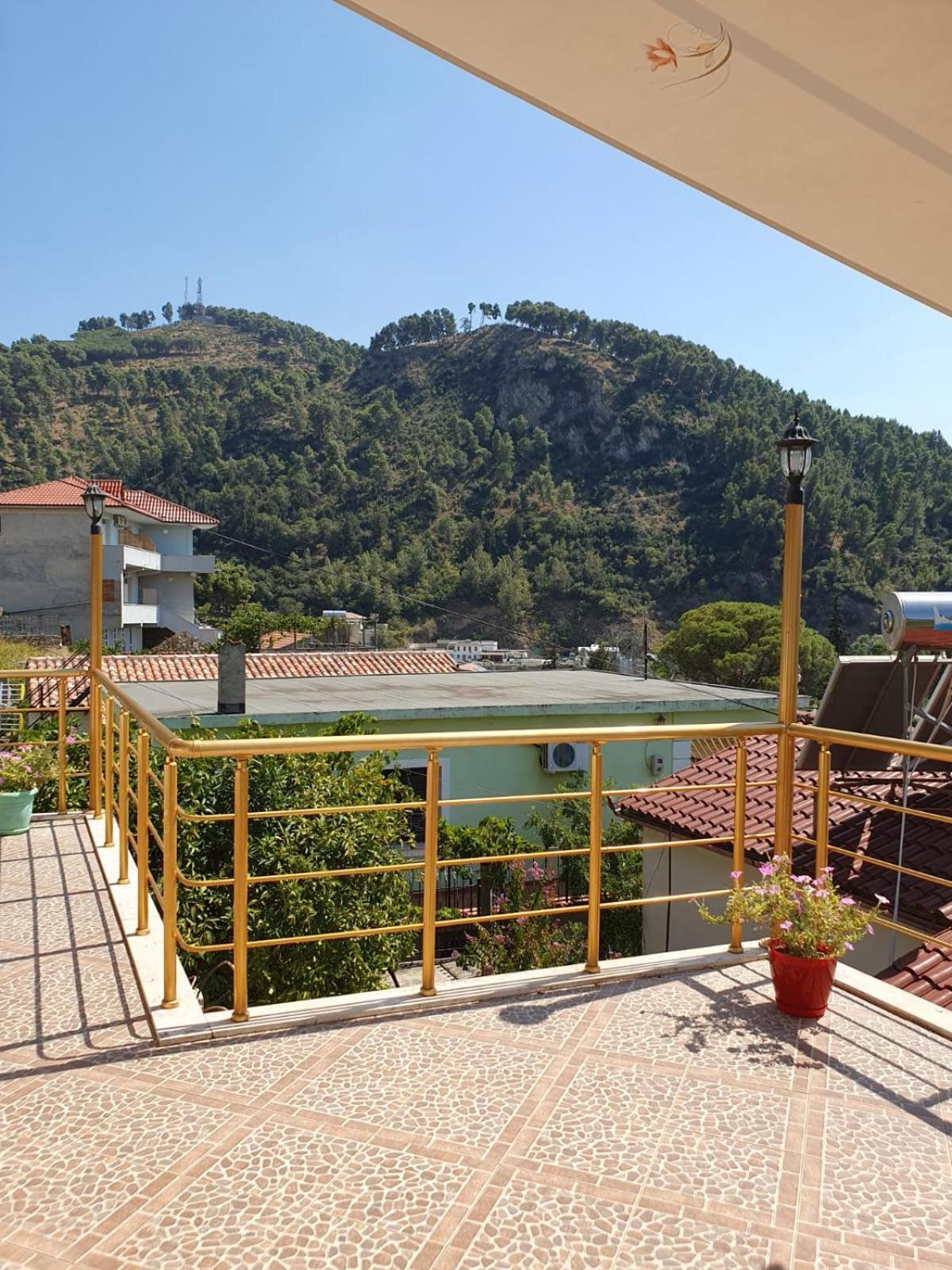 Sara Guesthouse بيرات المظهر الخارجي الصورة