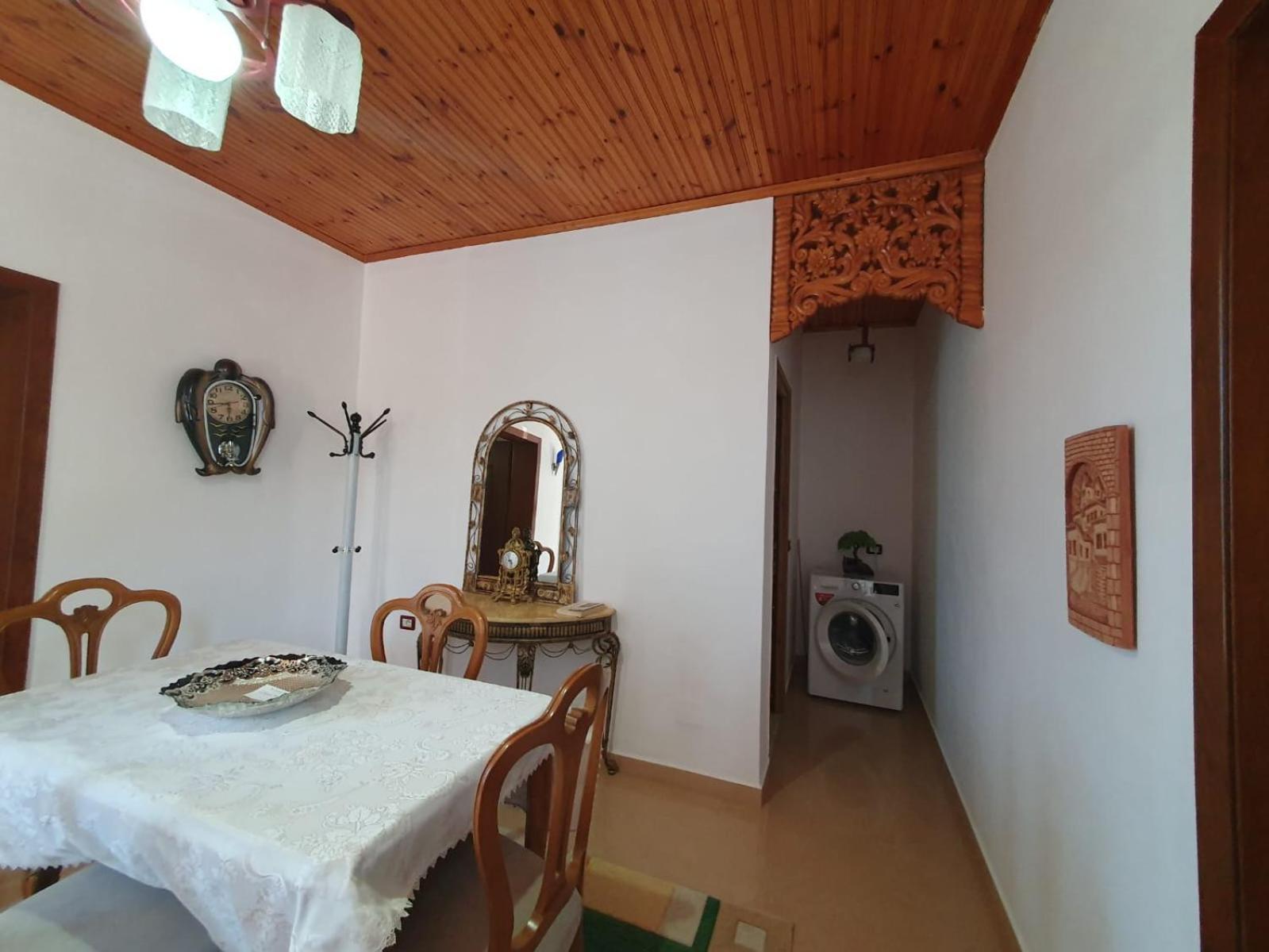Sara Guesthouse بيرات المظهر الخارجي الصورة